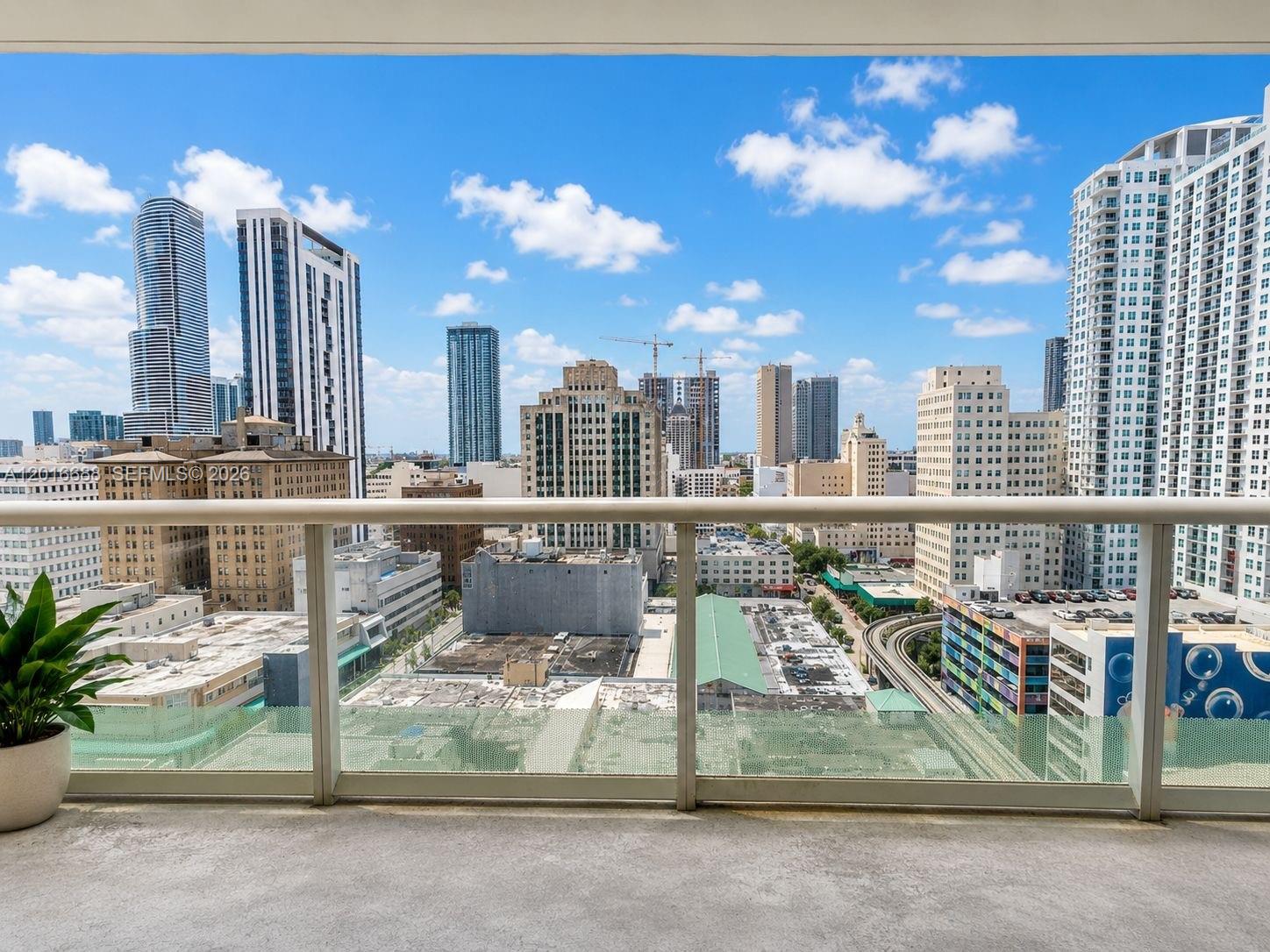 50 Biscayne Blvd 1605