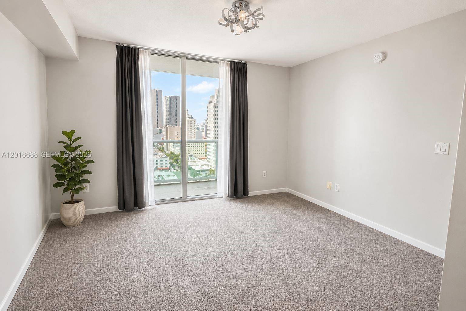 50 Biscayne Blvd 1605