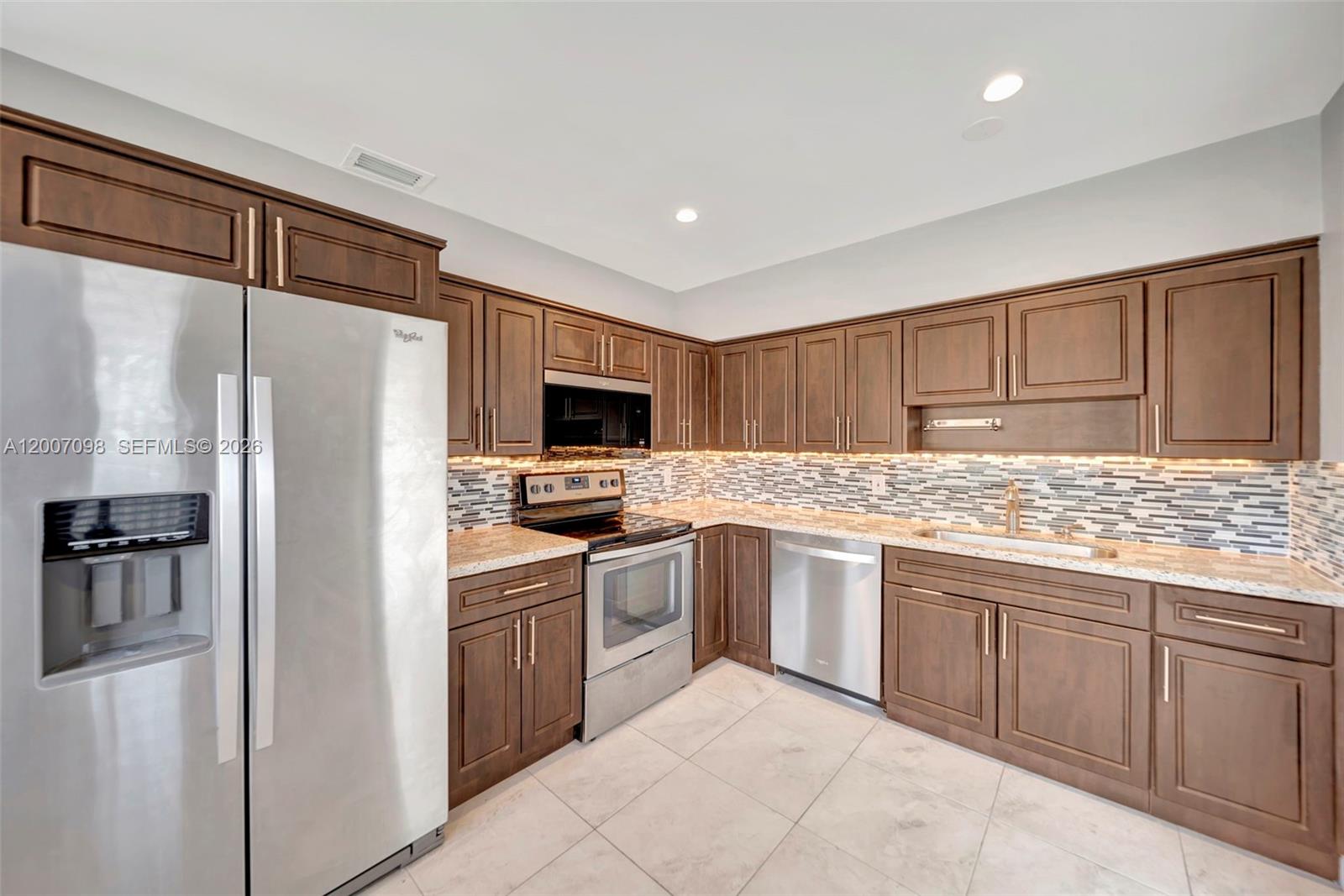 CENTRAL MIAMI PART 6 - Residential