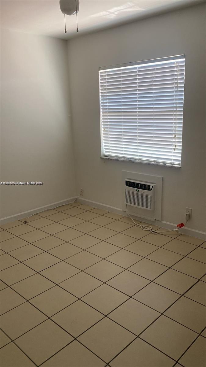 NORTH ANDREWS GARDENS 2ND - Residential Lease