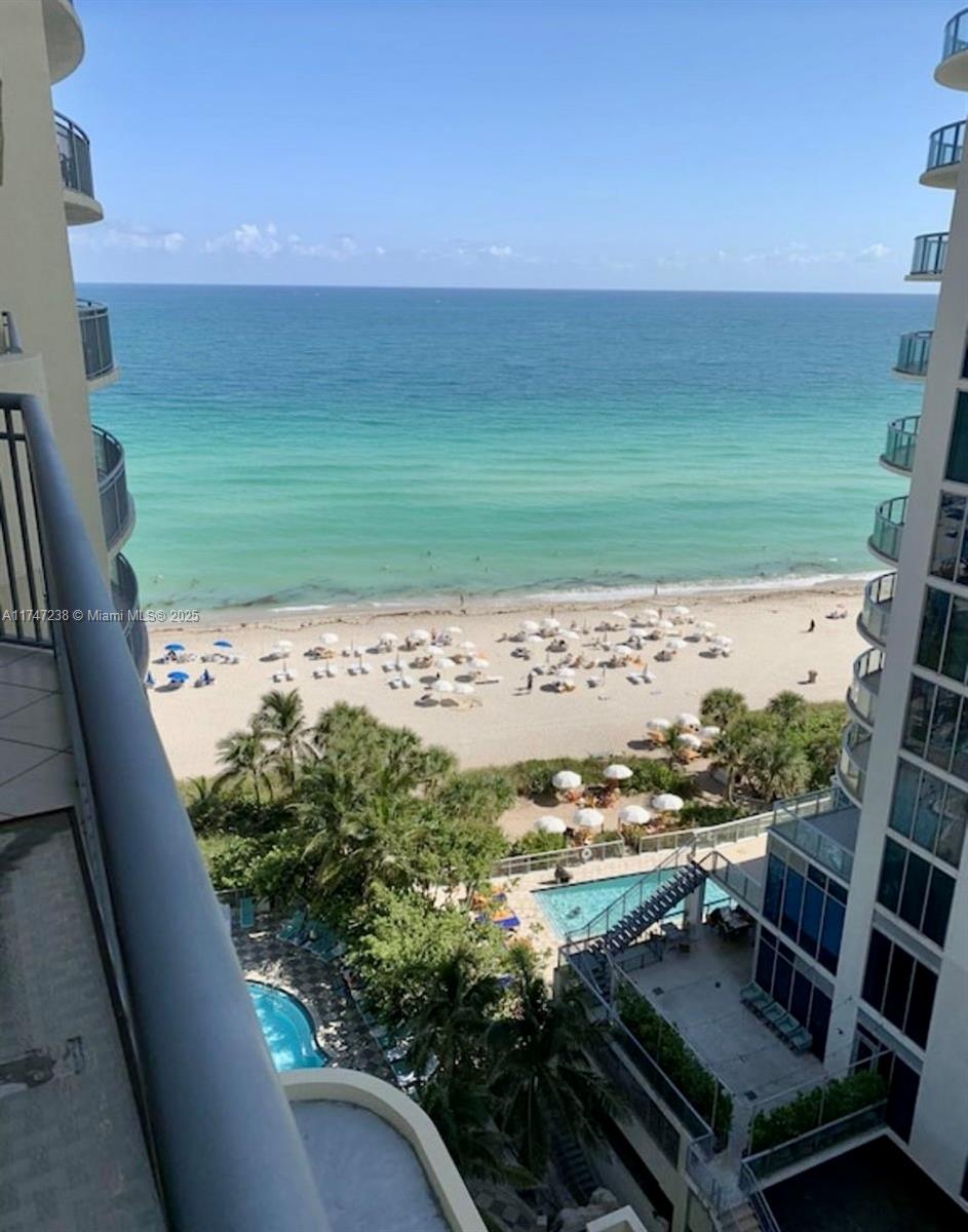17375 Collins Ave 1404