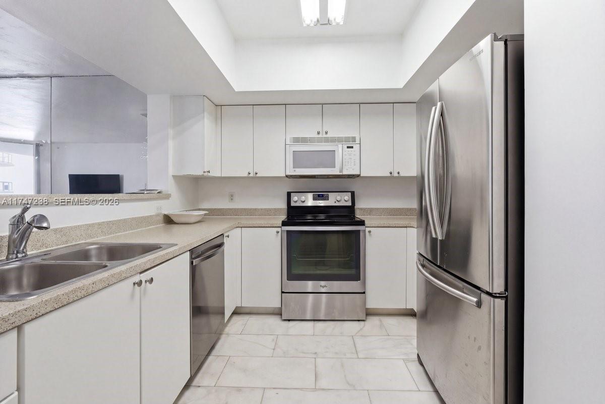 OCEAN POINT BEACH CLUB CO - Residential