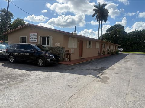 2924 NW 132nd Ter Opa Locka FL 33054