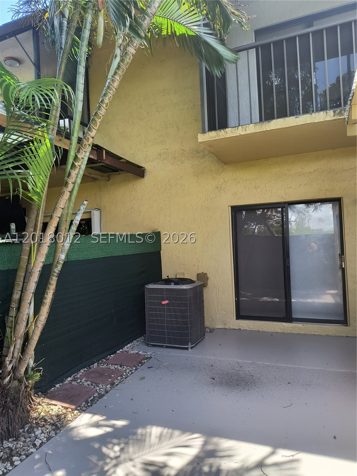 1125 NE 210th Ter