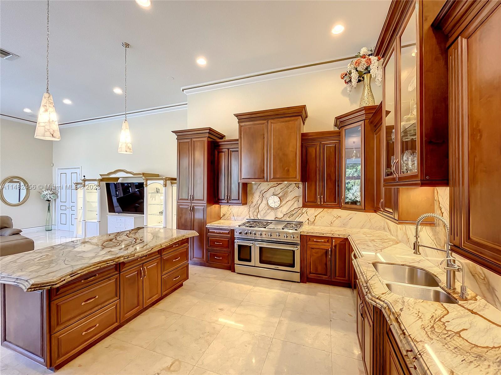 BELMONT LAKES AT DAVIE - Residential