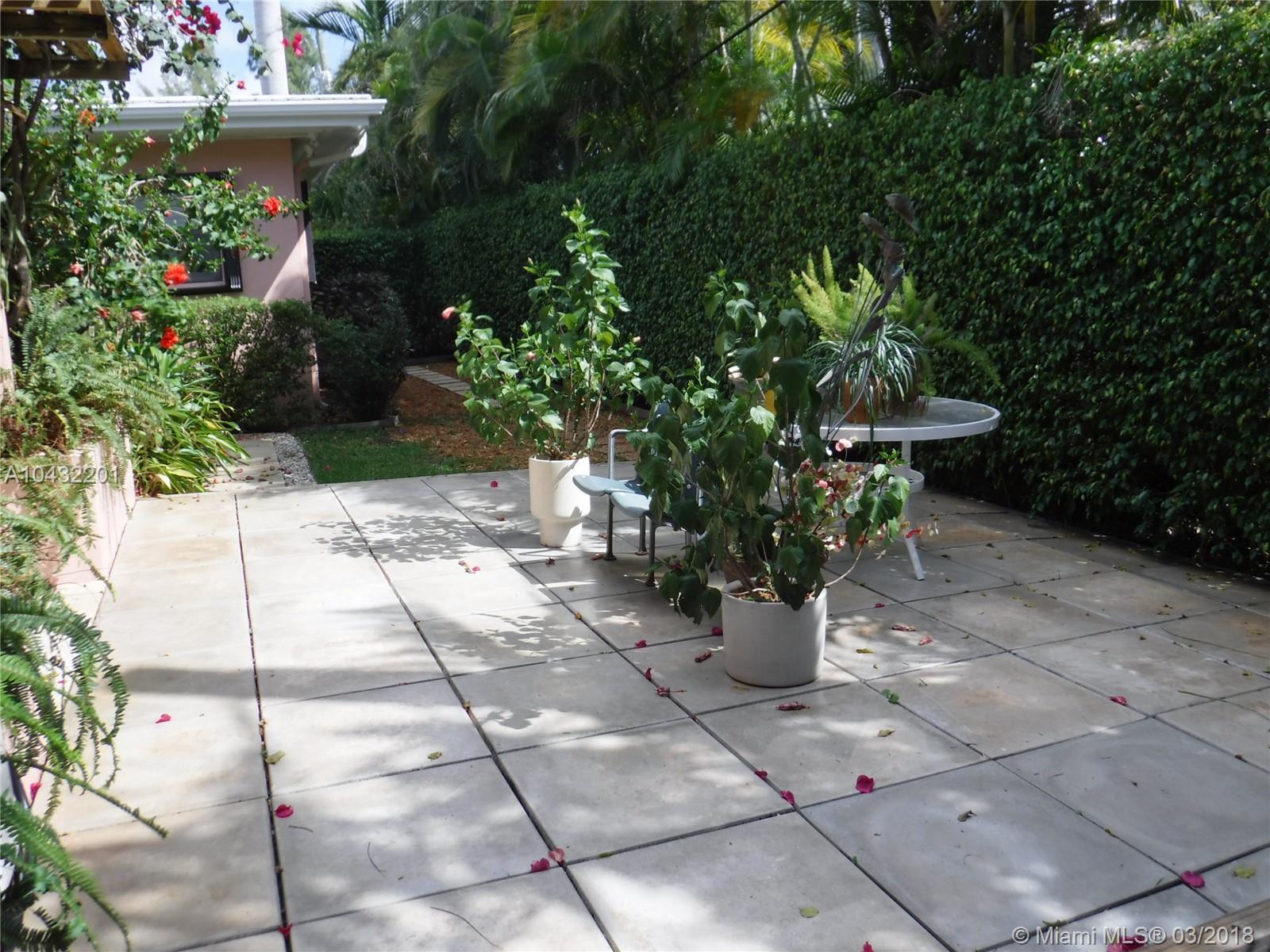 NORTH BAY ISLAND - Residential