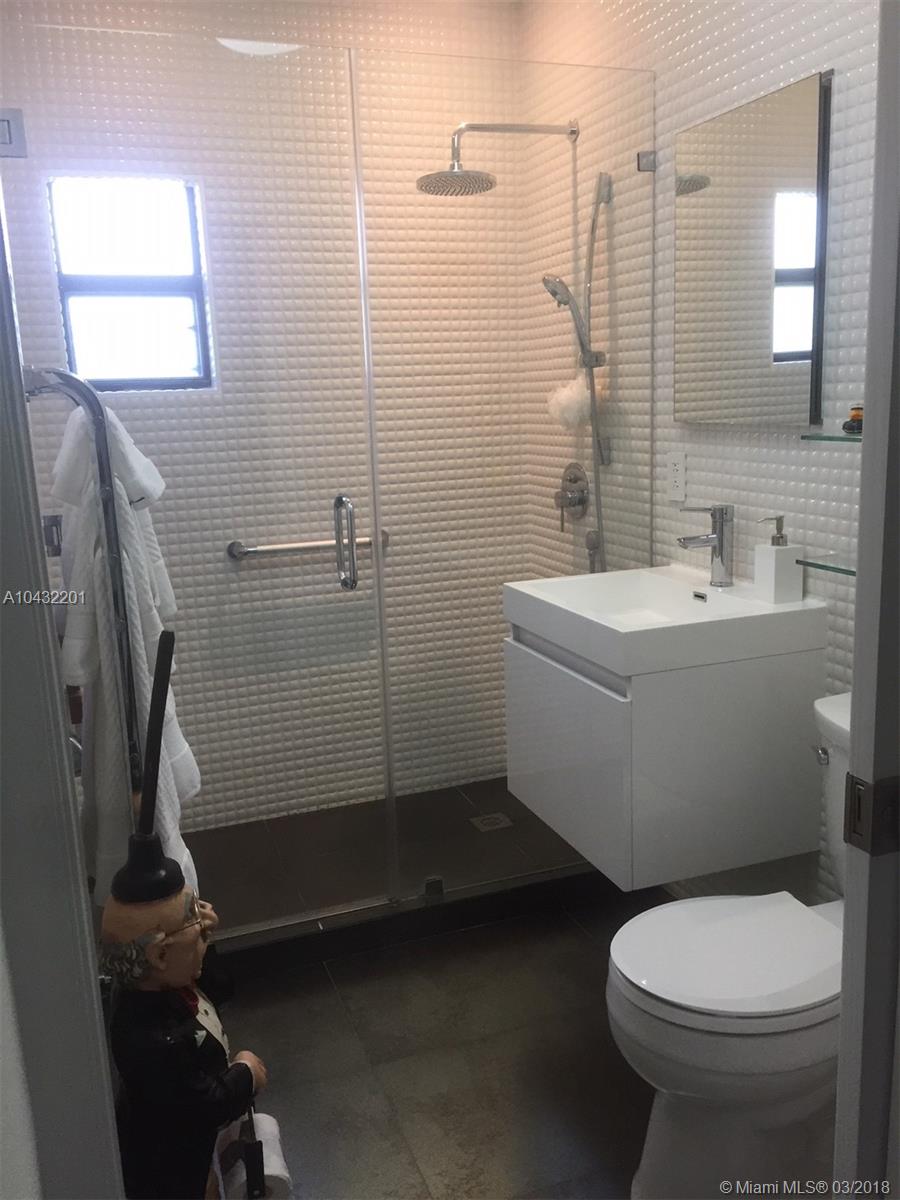 NORTH BAY ISLAND - Residential