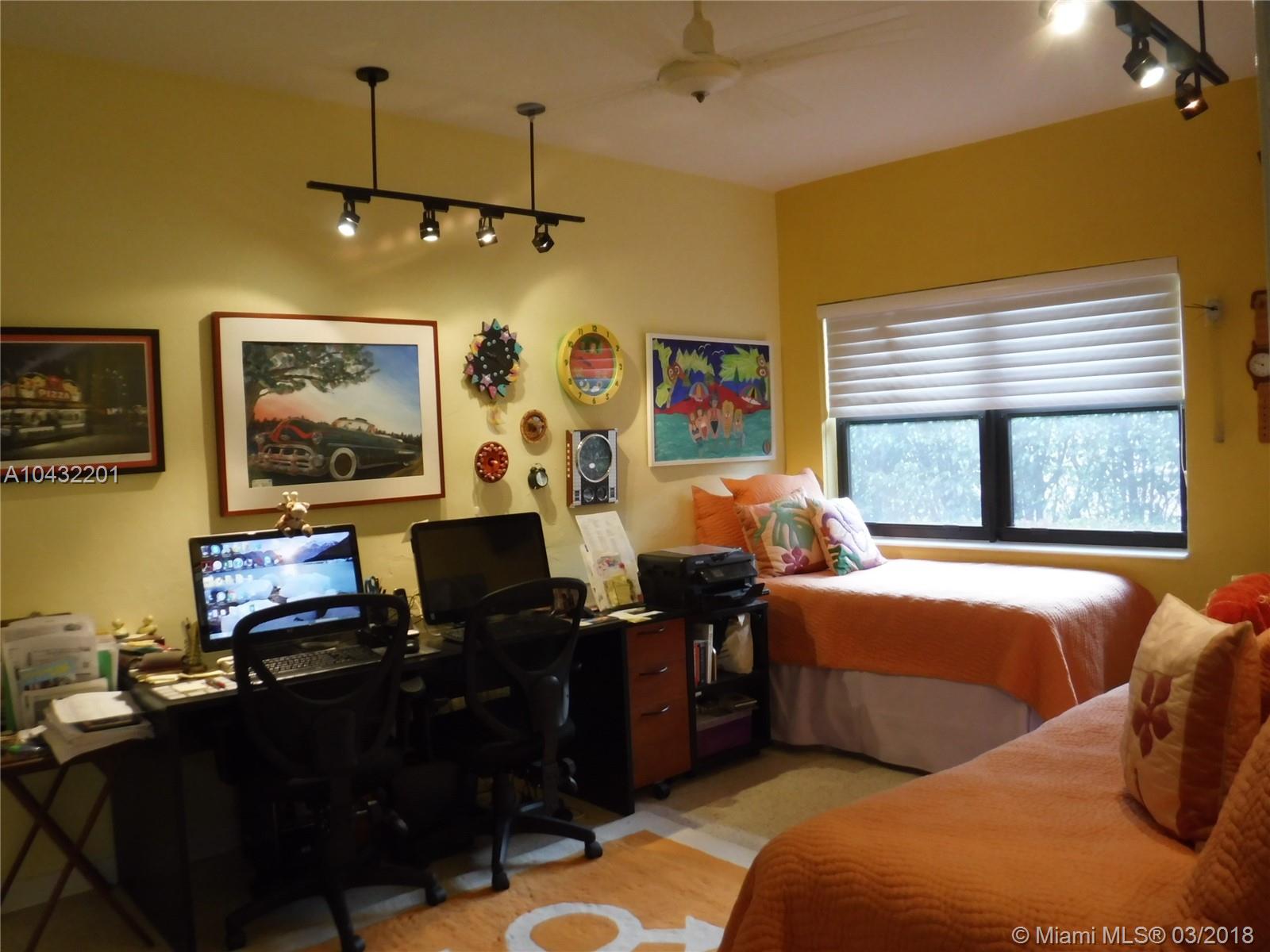 NORTH BAY ISLAND - Residential