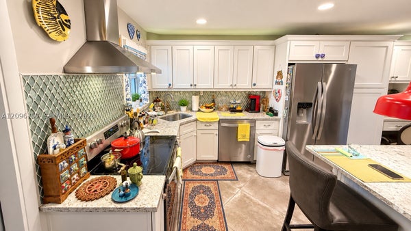 1720 JEFFERSON ST APT 606, HOLLYWOOD, FL 33020 - Image 600cf9fd0185e2f5c24dd7533db638d8/3602146347