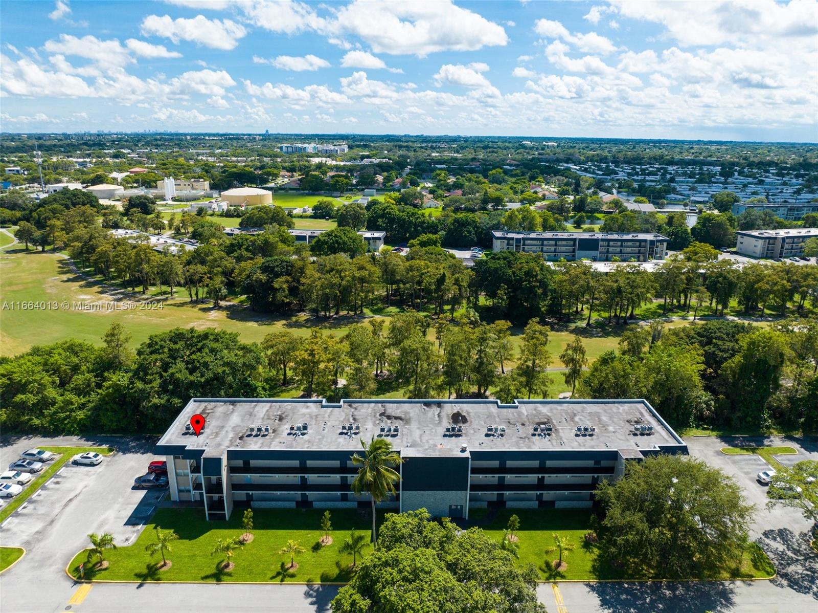 VERSAILLES GARDENS CONDO - Residential