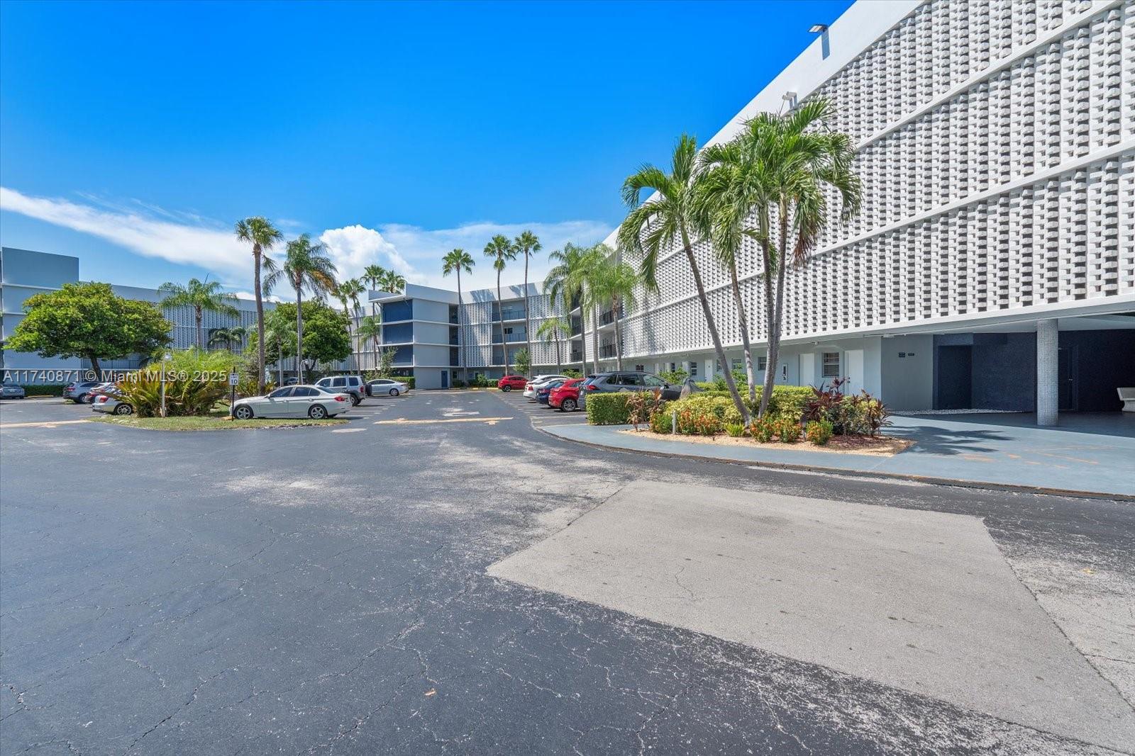 AZURE LAKE CONDO - Residential