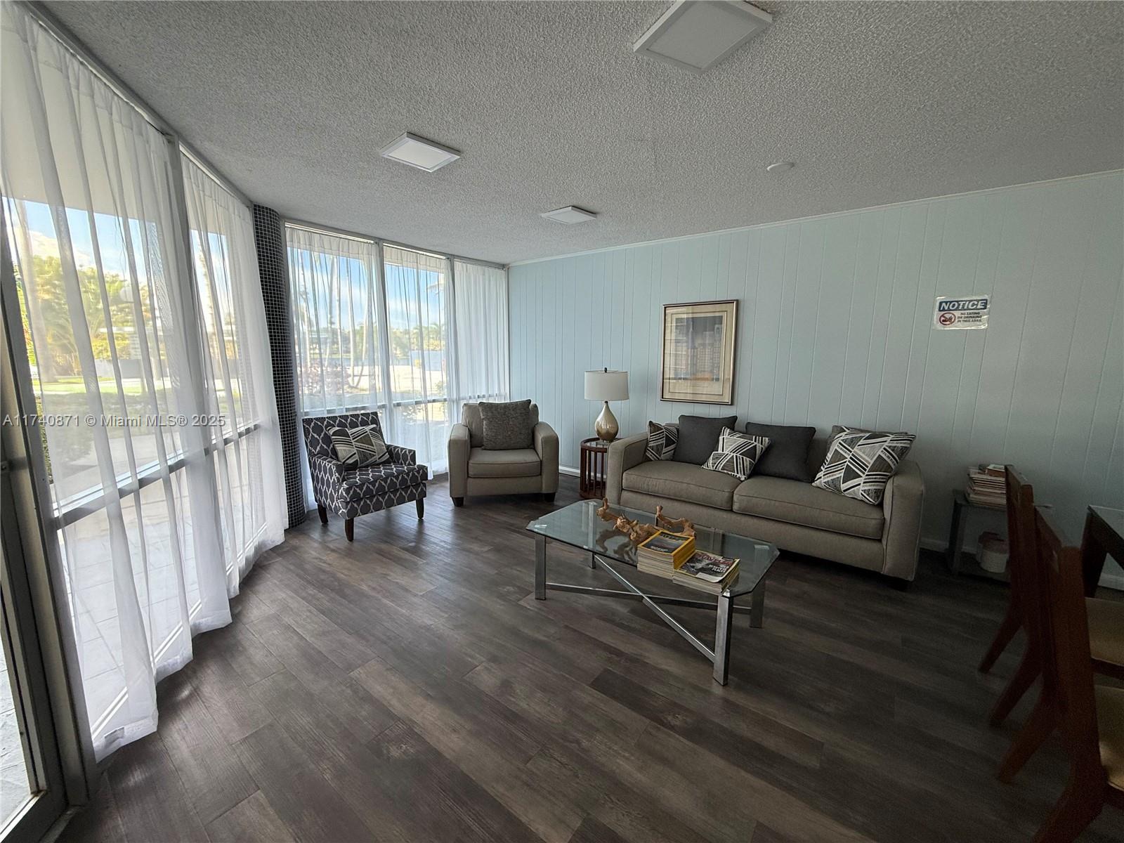 AZURE LAKE CONDO - Residential