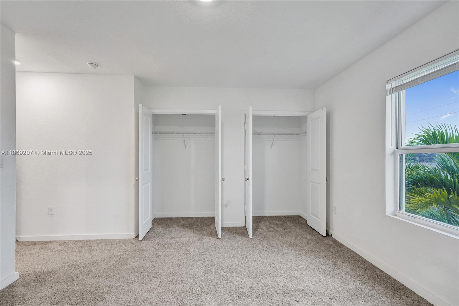 HIGHLAND OAKS 179-135 B - Residential Lease