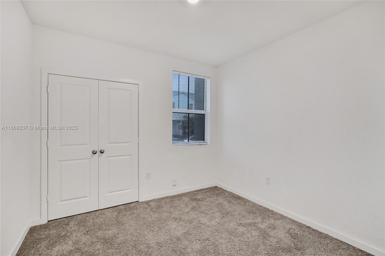 HIGHLAND OAKS 179-135 B - Residential Lease