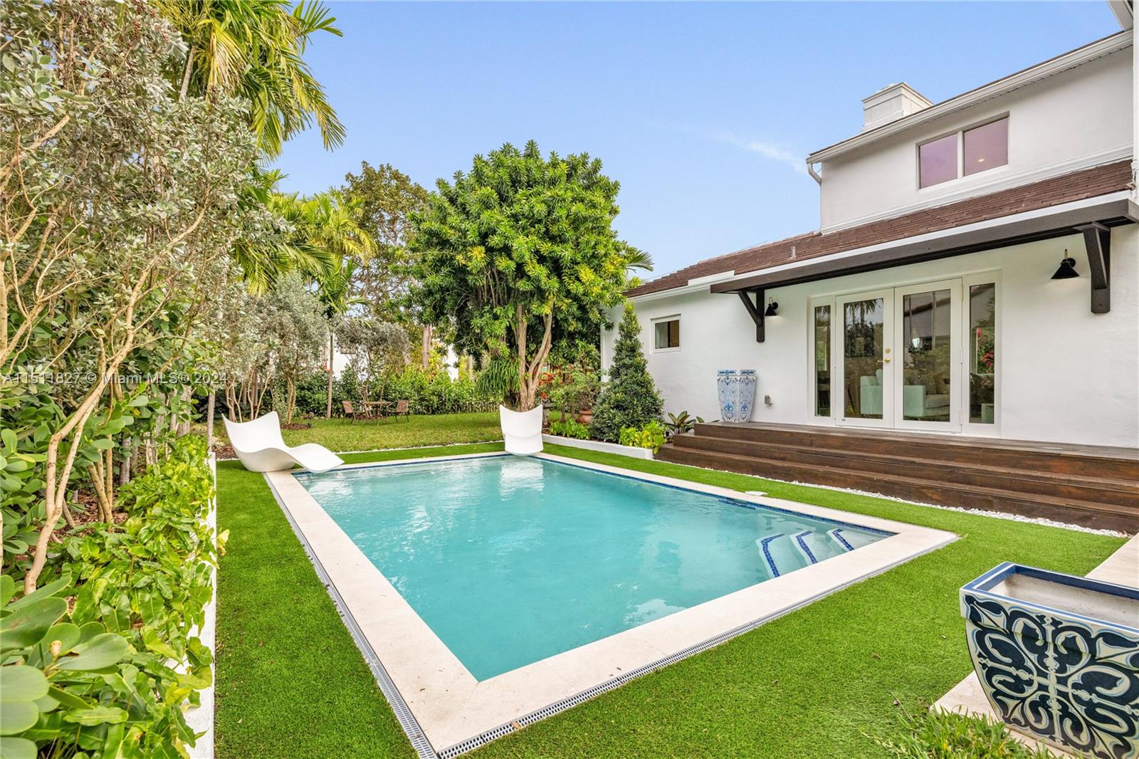 MIAMI SHORES SEC 1 AMD - Residential