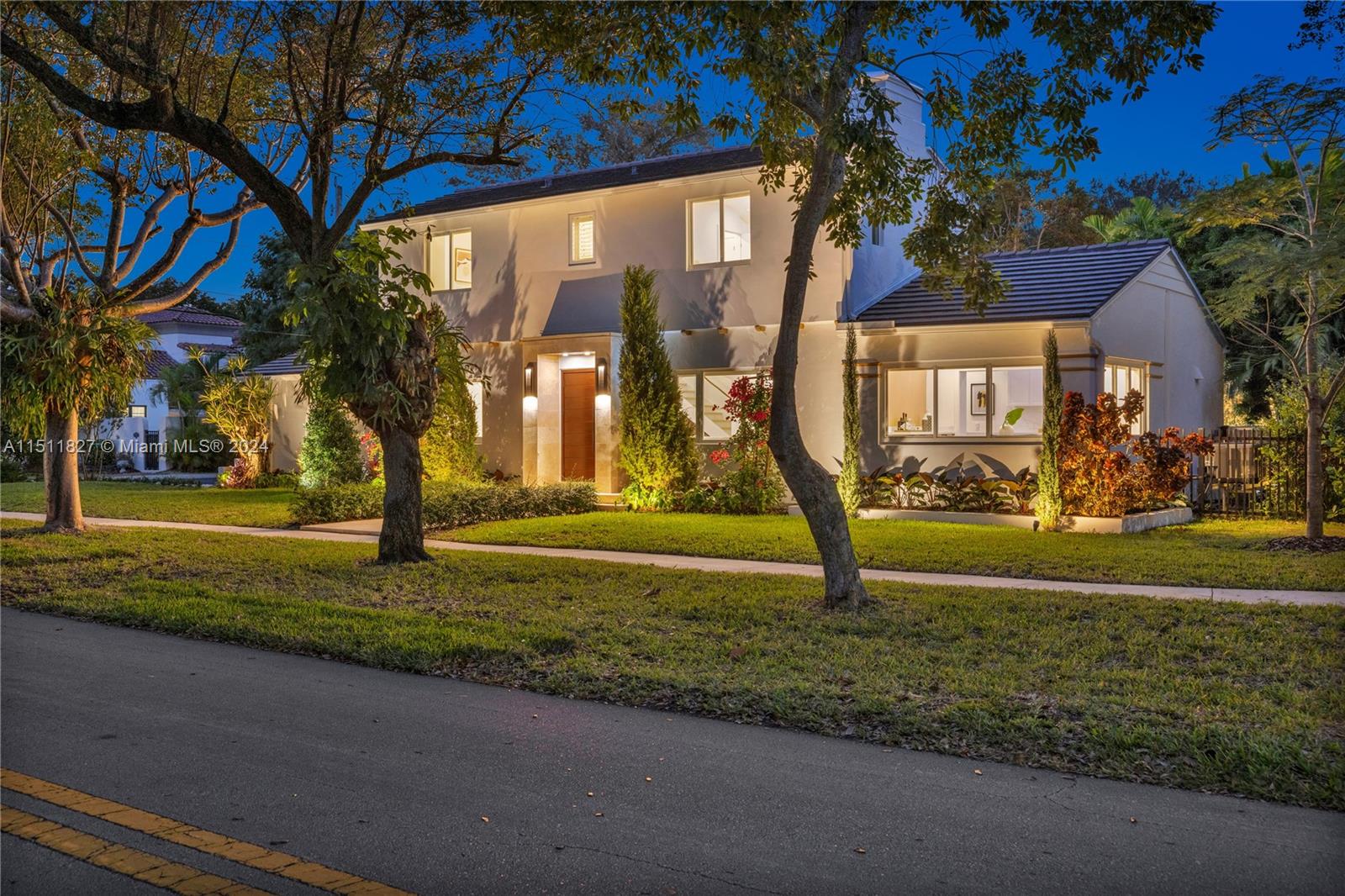 MIAMI SHORES SEC 1 AMD - Residential