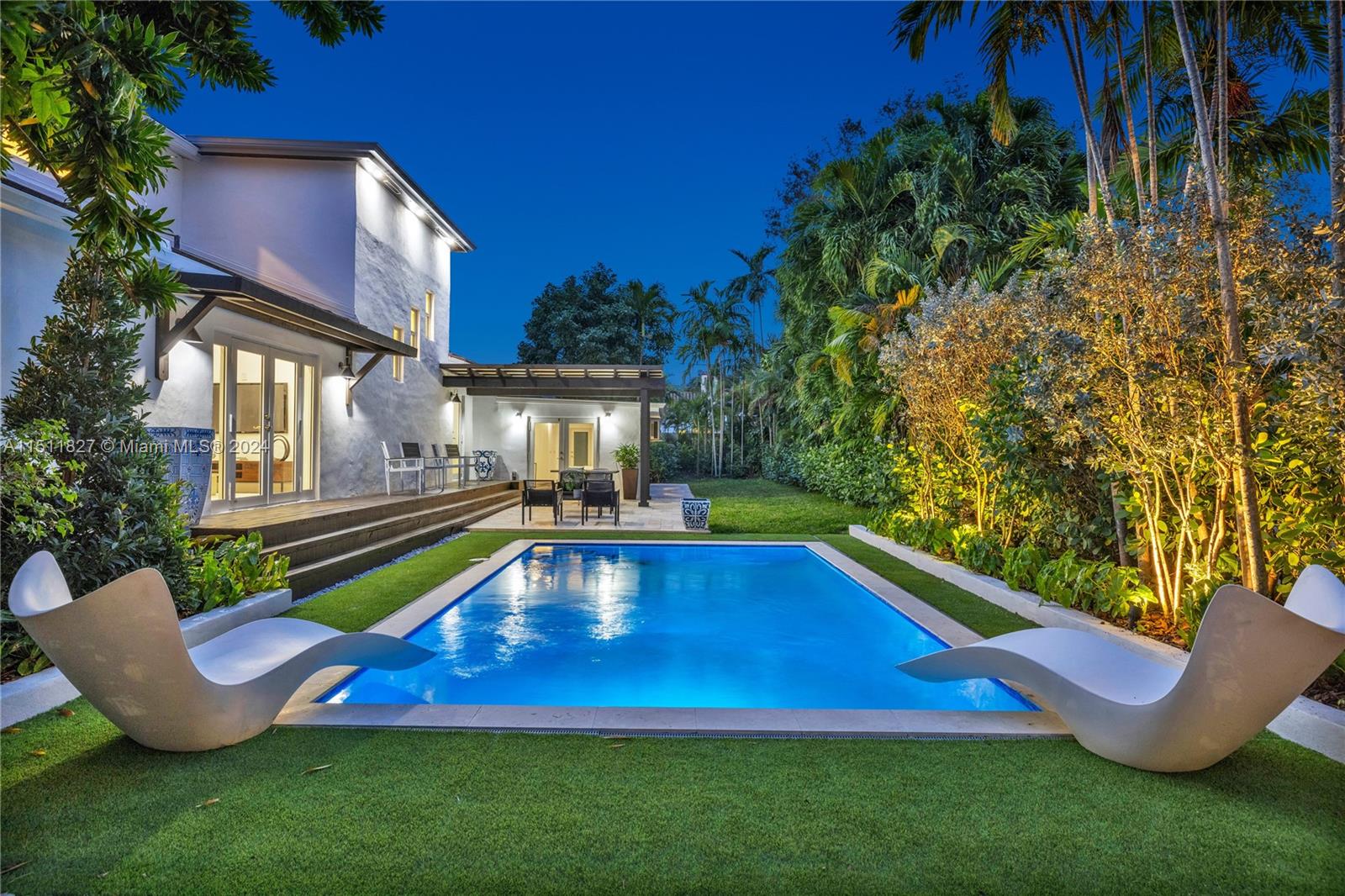 MIAMI SHORES SEC 1 AMD - Residential