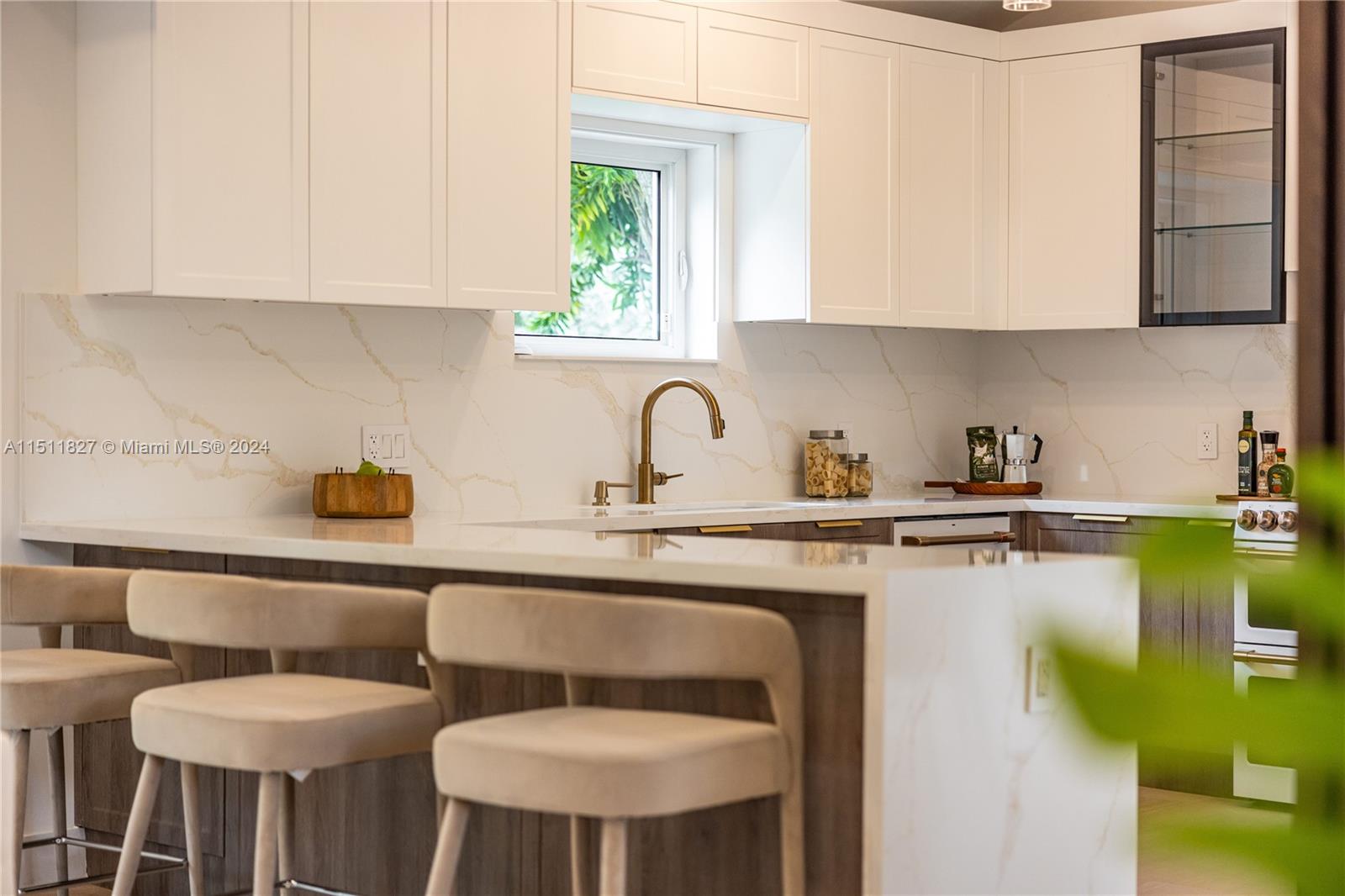 MIAMI SHORES SEC 1 AMD - Residential