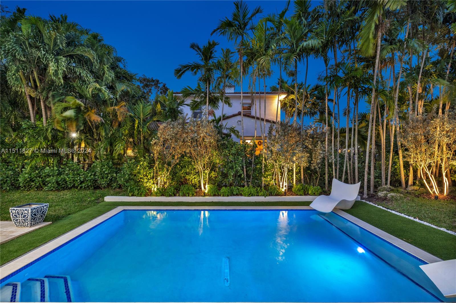 MIAMI SHORES SEC 1 AMD - Residential