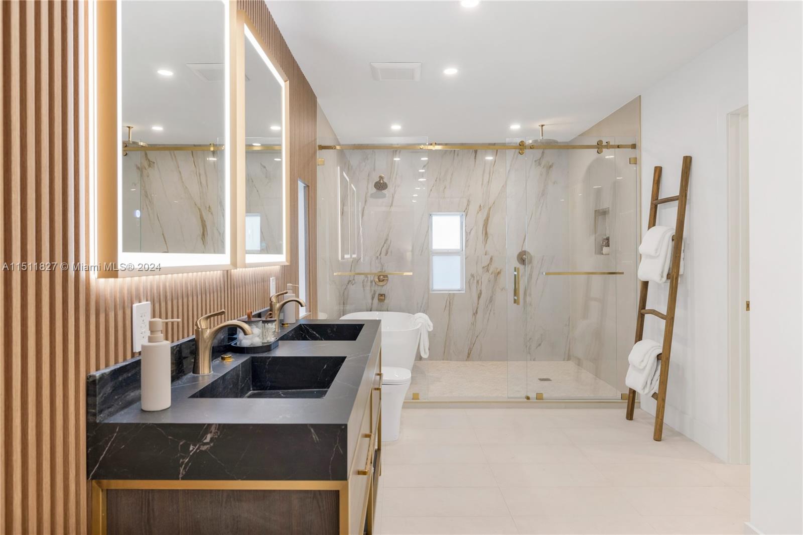 MIAMI SHORES SEC 1 AMD - Residential