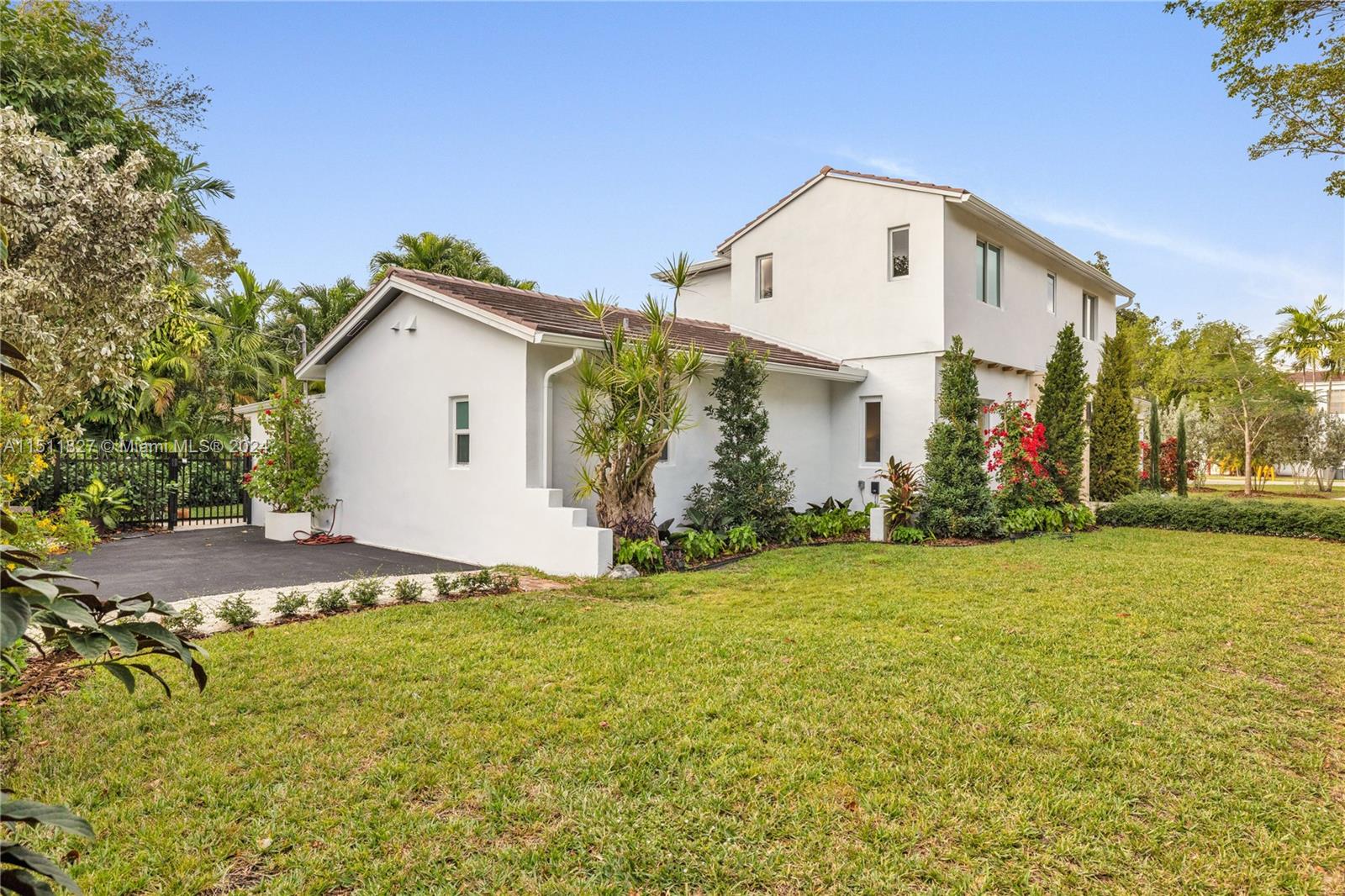 MIAMI SHORES SEC 1 AMD - Residential