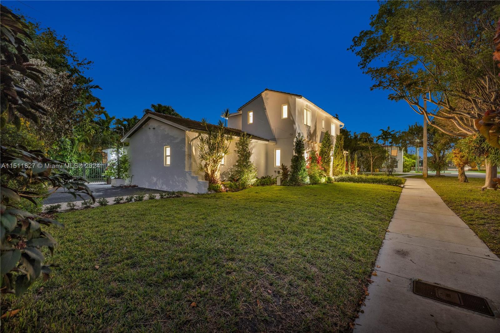 MIAMI SHORES SEC 1 AMD - Residential