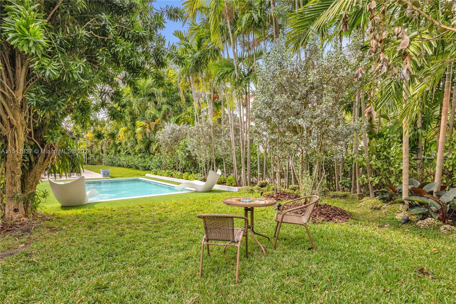 MIAMI SHORES SEC 1 AMD - Residential