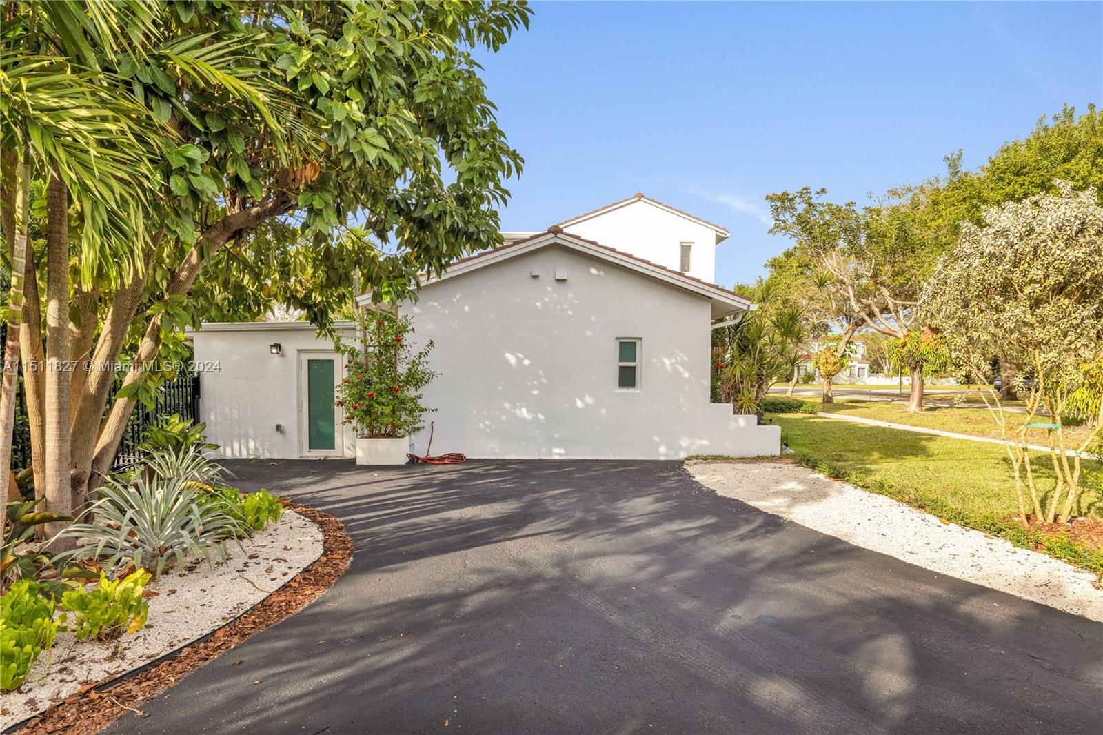 MIAMI SHORES SEC 1 AMD - Residential