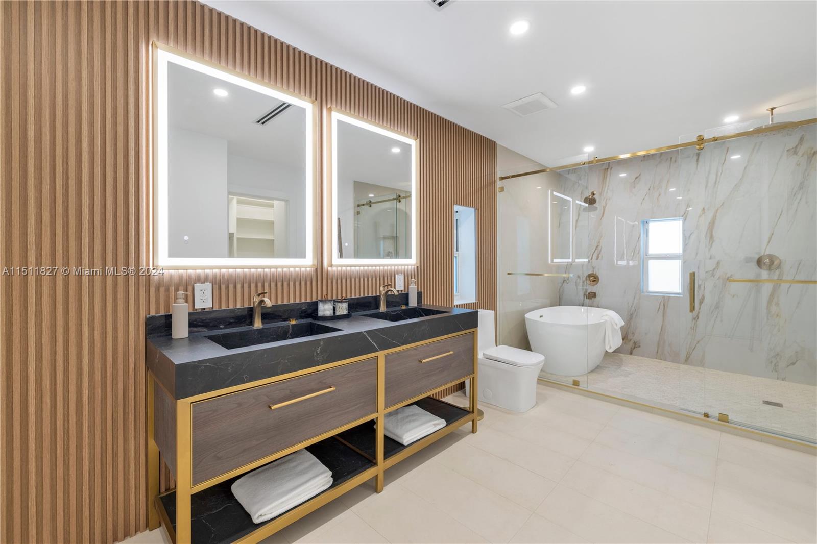 MIAMI SHORES SEC 1 AMD - Residential