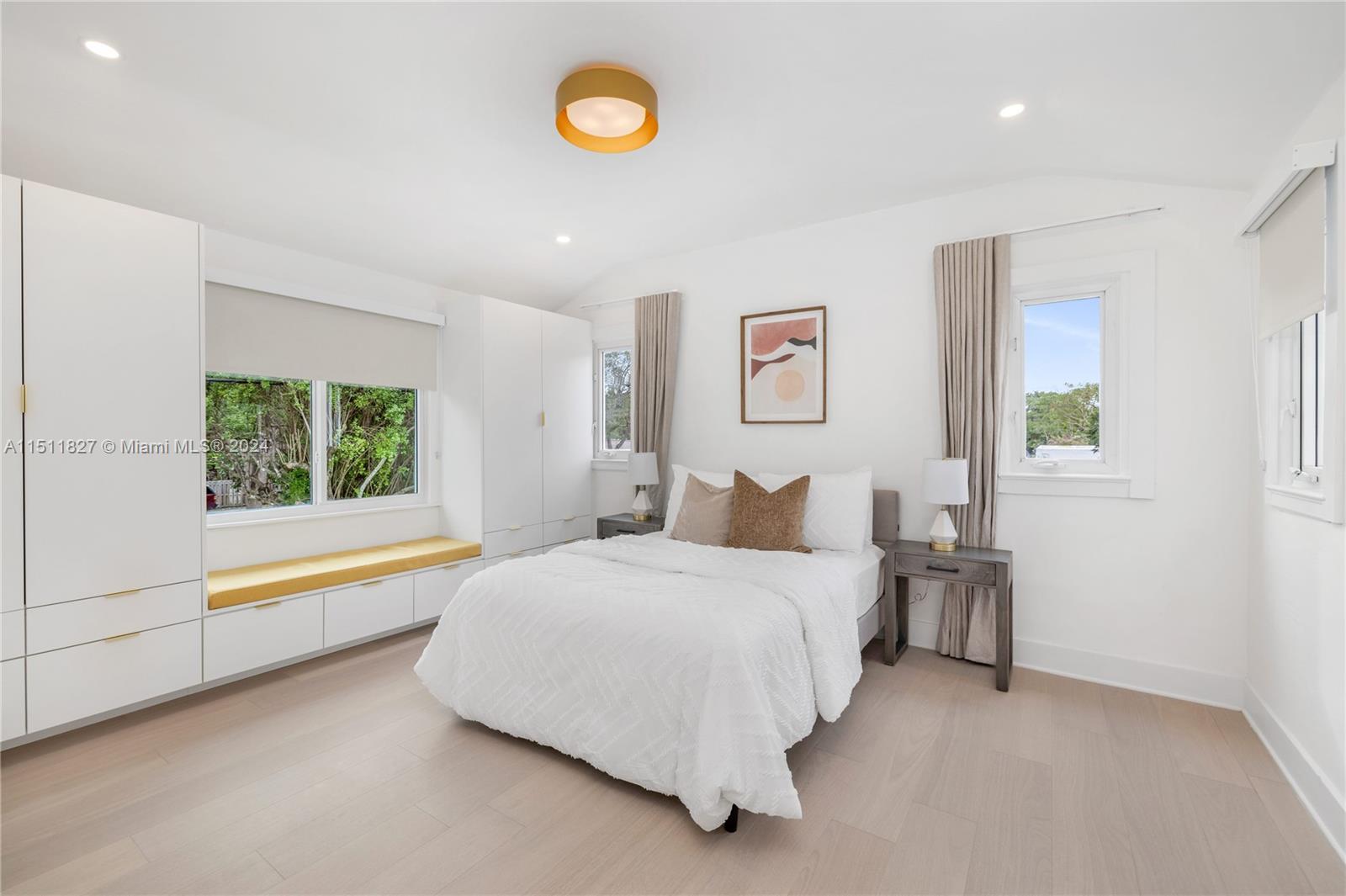 MIAMI SHORES SEC 1 AMD - Residential