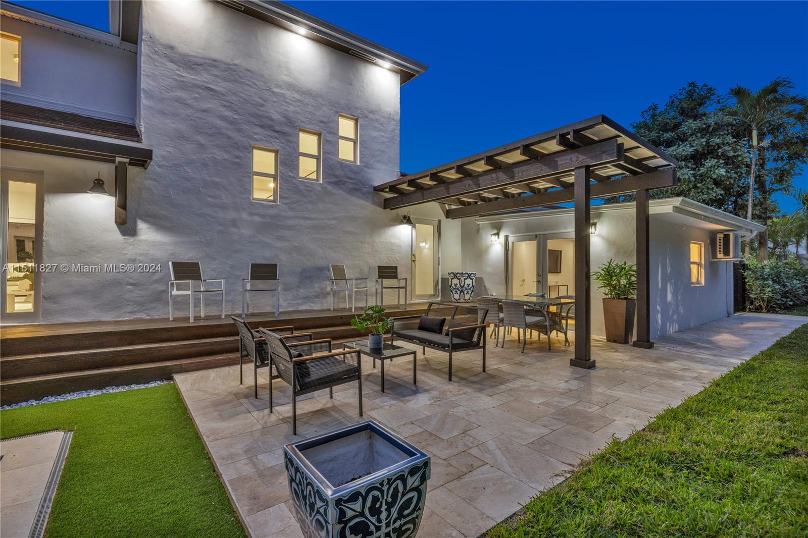 MIAMI SHORES SEC 1 AMD - Residential