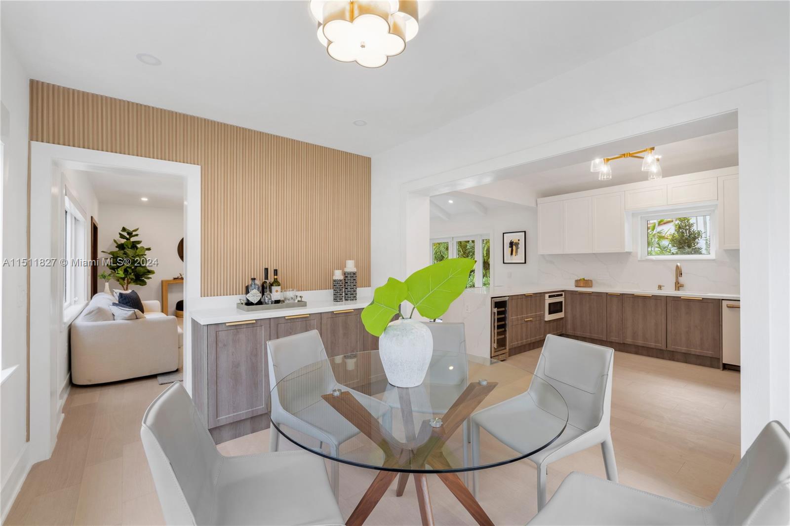 MIAMI SHORES SEC 1 AMD - Residential