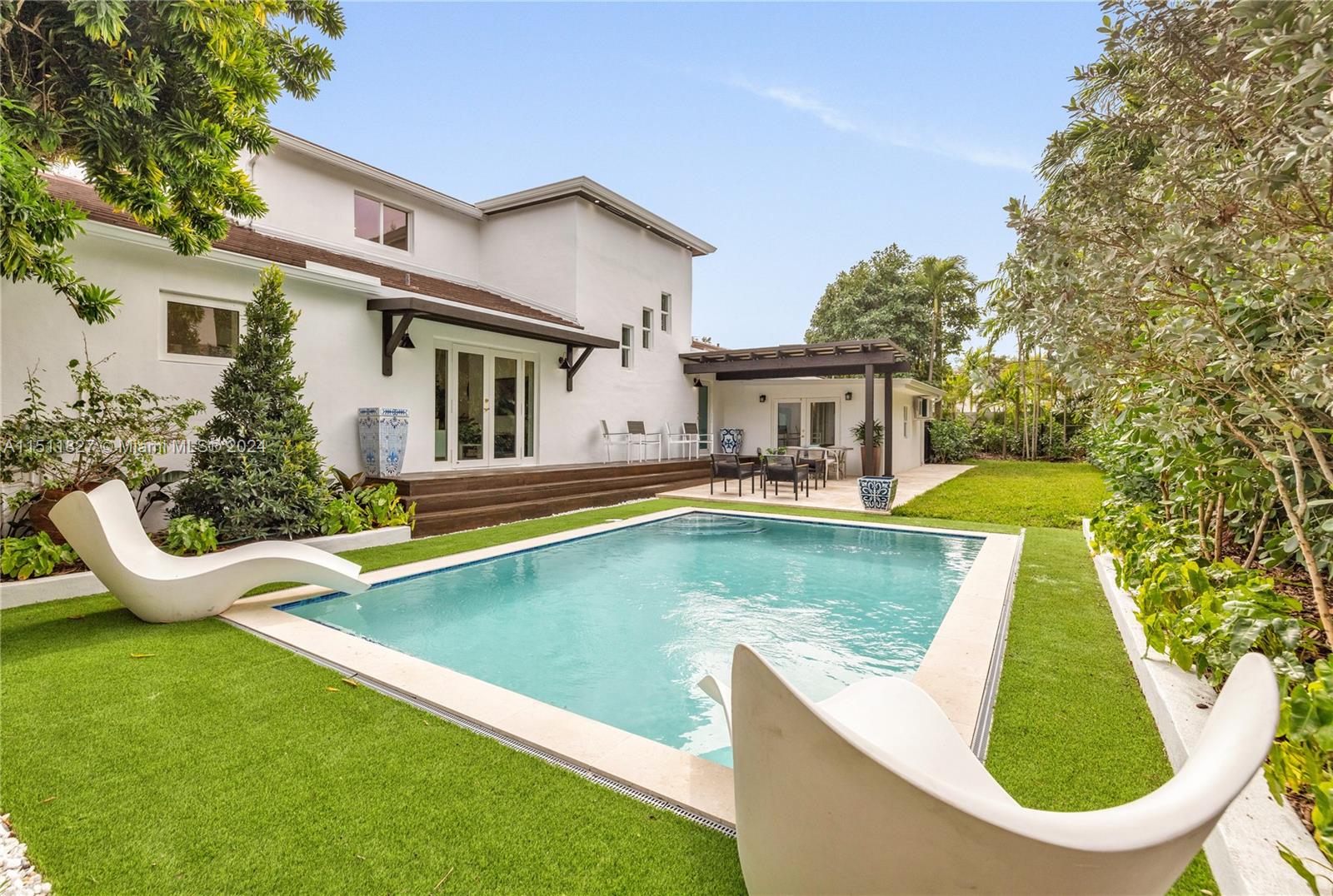 MIAMI SHORES SEC 1 AMD - Residential