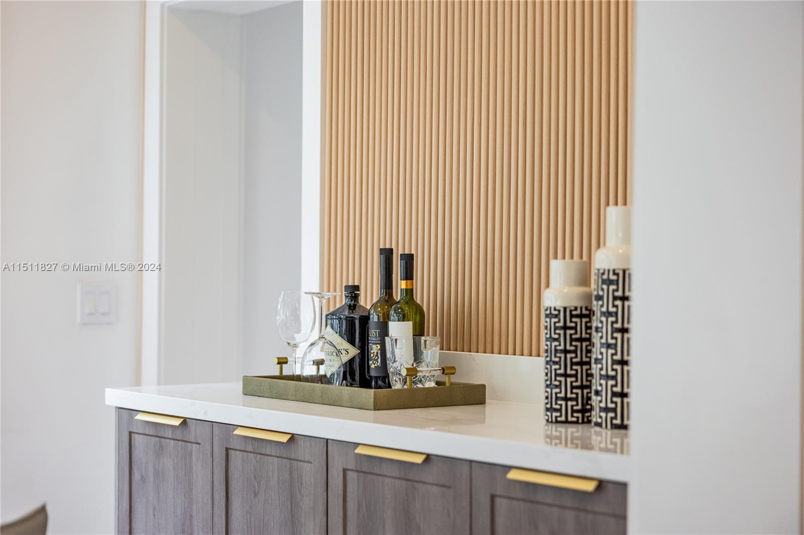 MIAMI SHORES SEC 1 AMD - Residential