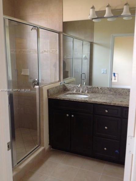 DORAL BREEZE - Residential