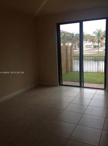 DORAL BREEZE - Residential