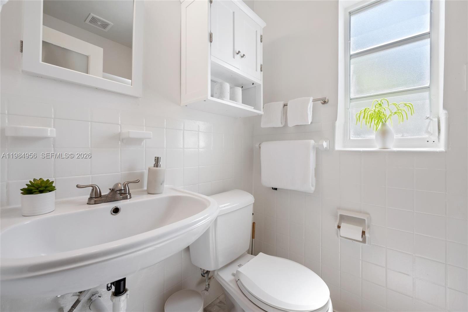 ESPANOLA COURT CONDO - Residential