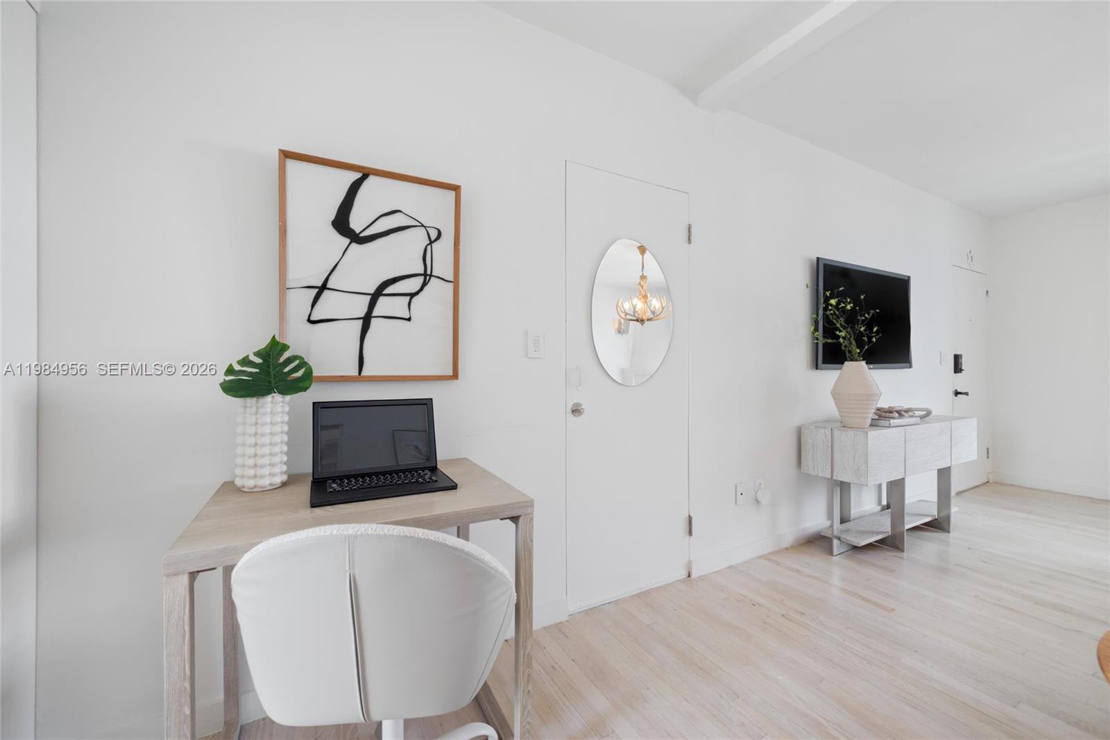 ESPANOLA COURT CONDO - Residential