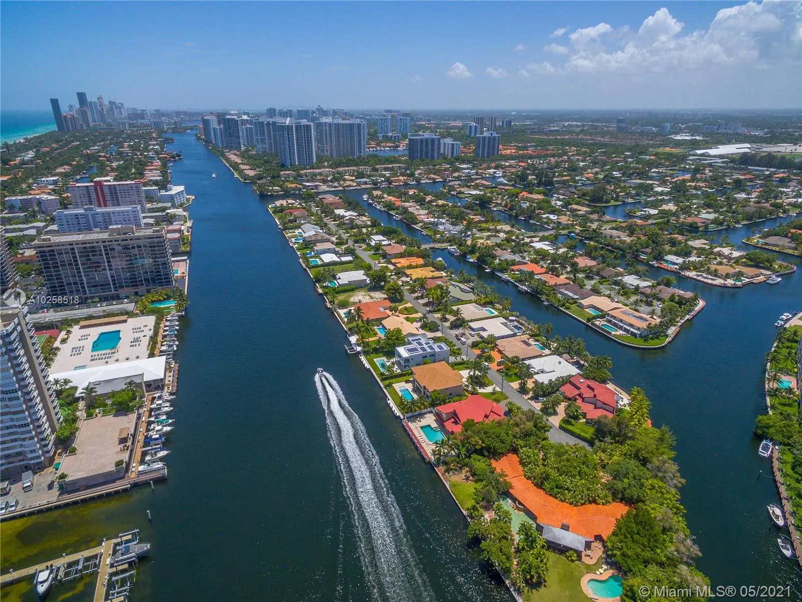 Hallandale Beach, Florida 33009, United States, ,Land,Active,76119