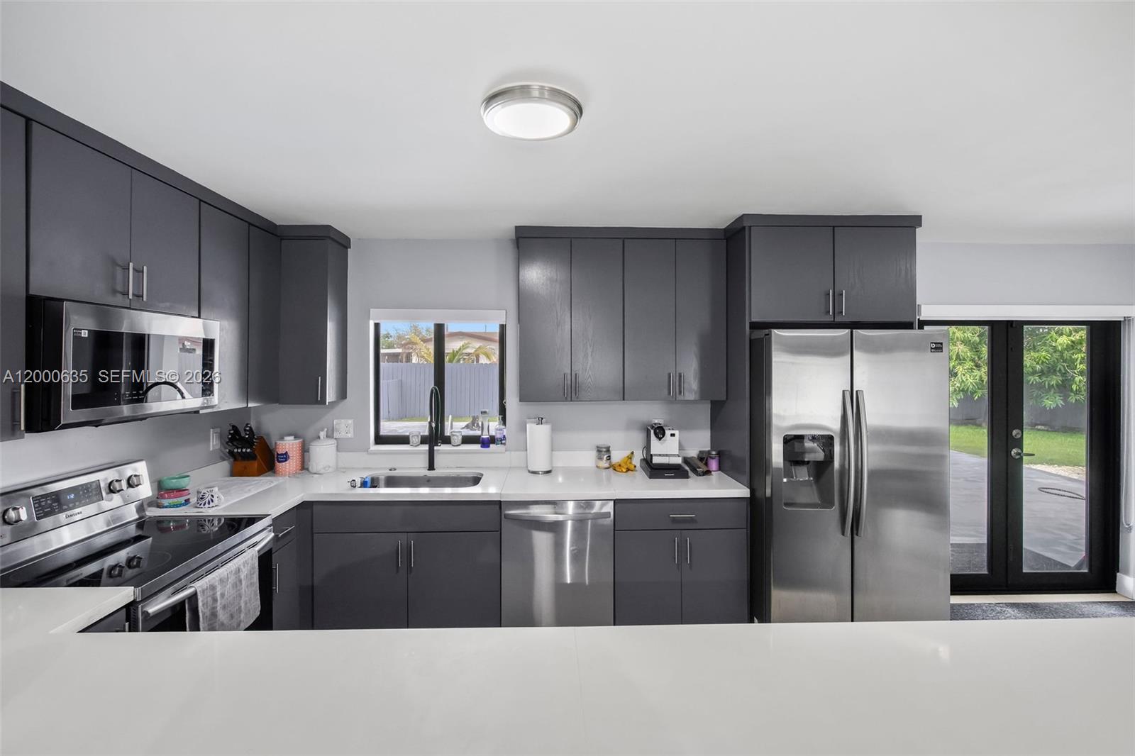 SOUTHERN ESTATES 9TH ADDN - Residential