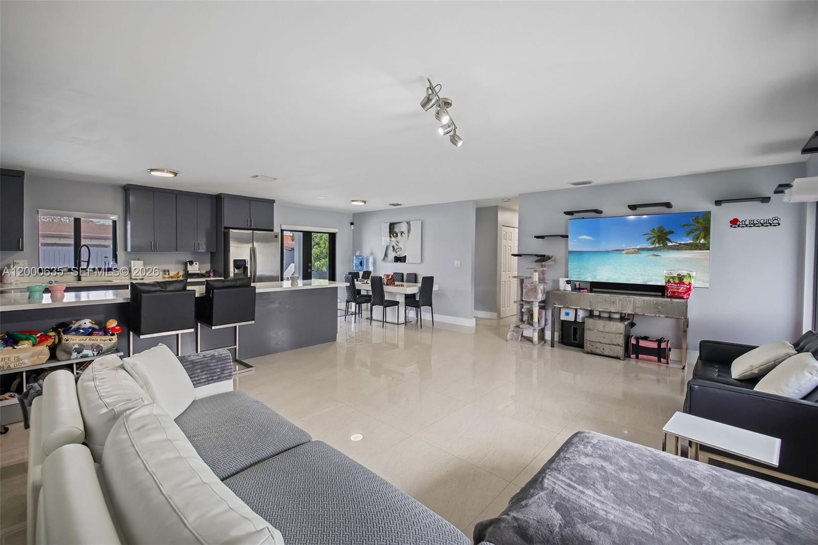 SOUTHERN ESTATES 9TH ADDN - Residential