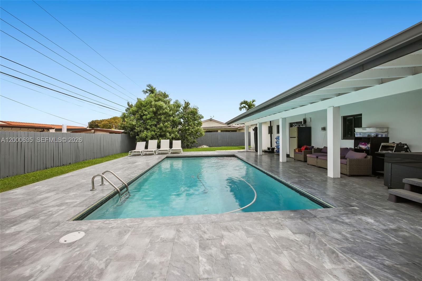 SOUTHERN ESTATES 9TH ADDN - Residential