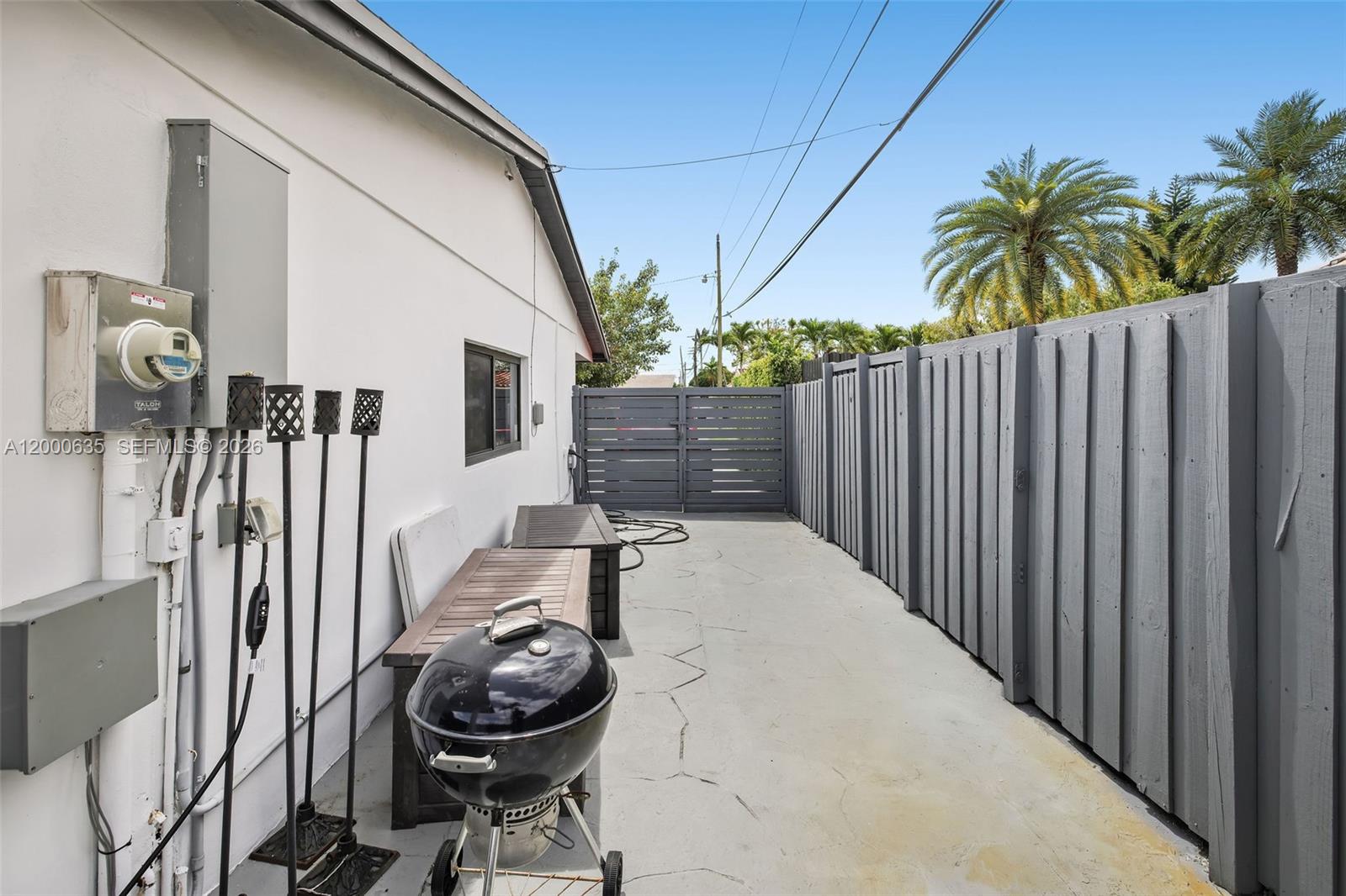 SOUTHERN ESTATES 9TH ADDN - Residential