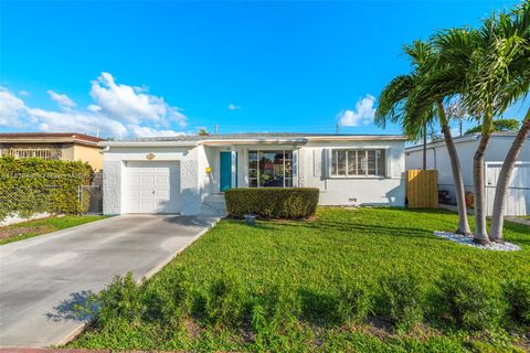 1545 Normandy Dr Miami Beach FL 33141