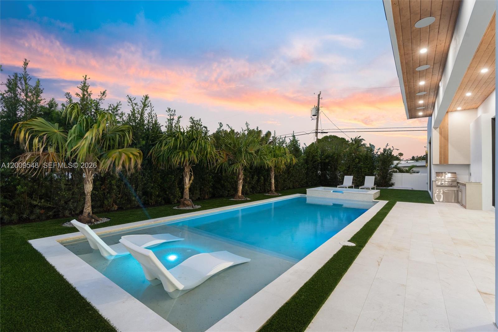 SUNSET MANORS AMEN PLAT - Residential