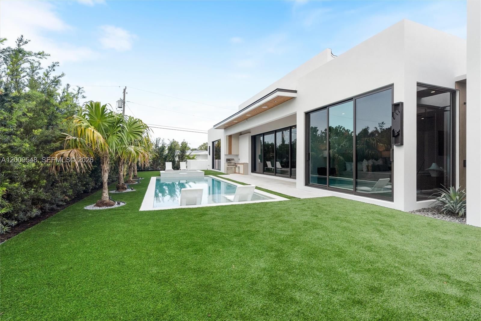 SUNSET MANORS AMEN PLAT - Residential