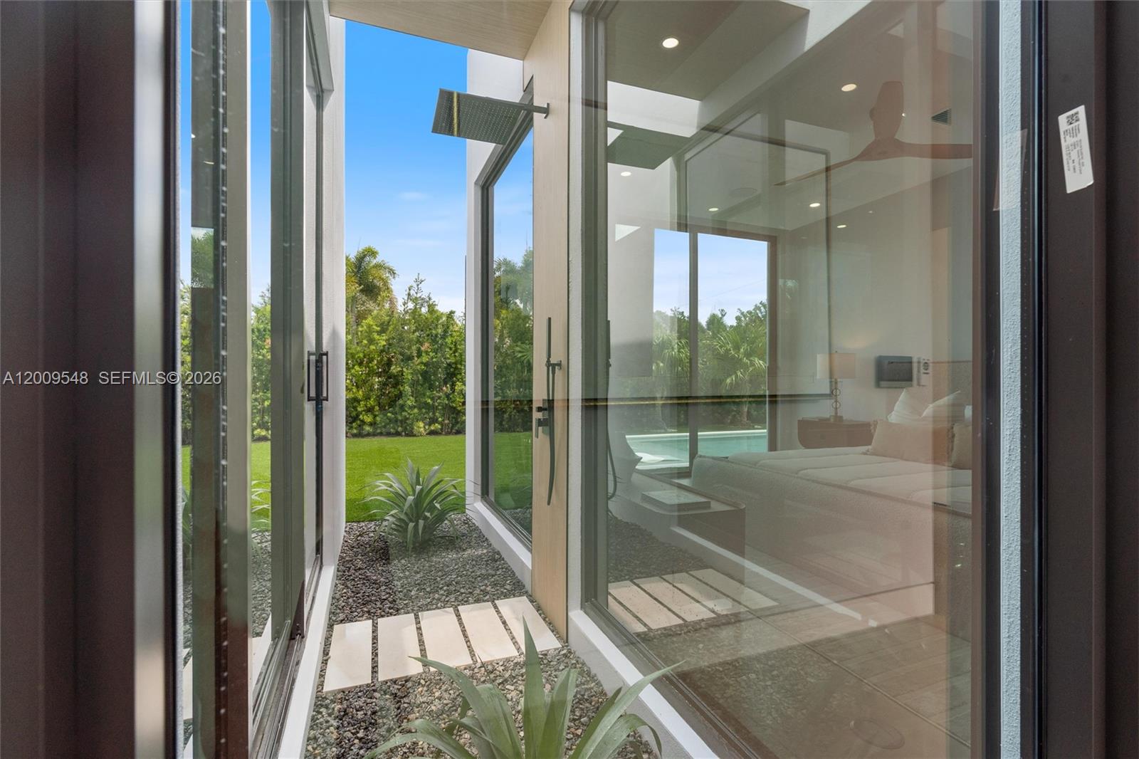 SUNSET MANORS AMEN PLAT - Residential