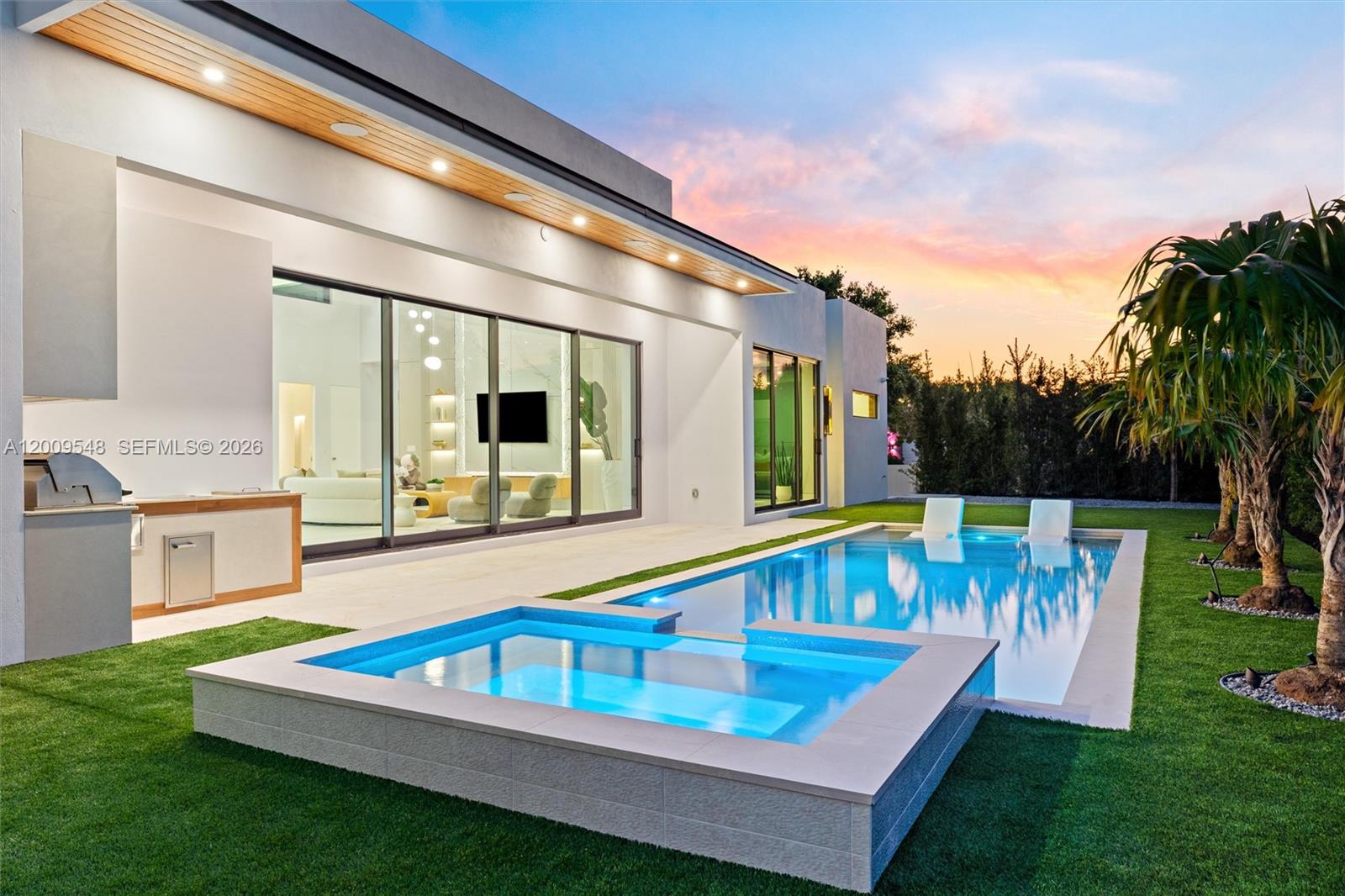 SUNSET MANORS AMEN PLAT - Residential