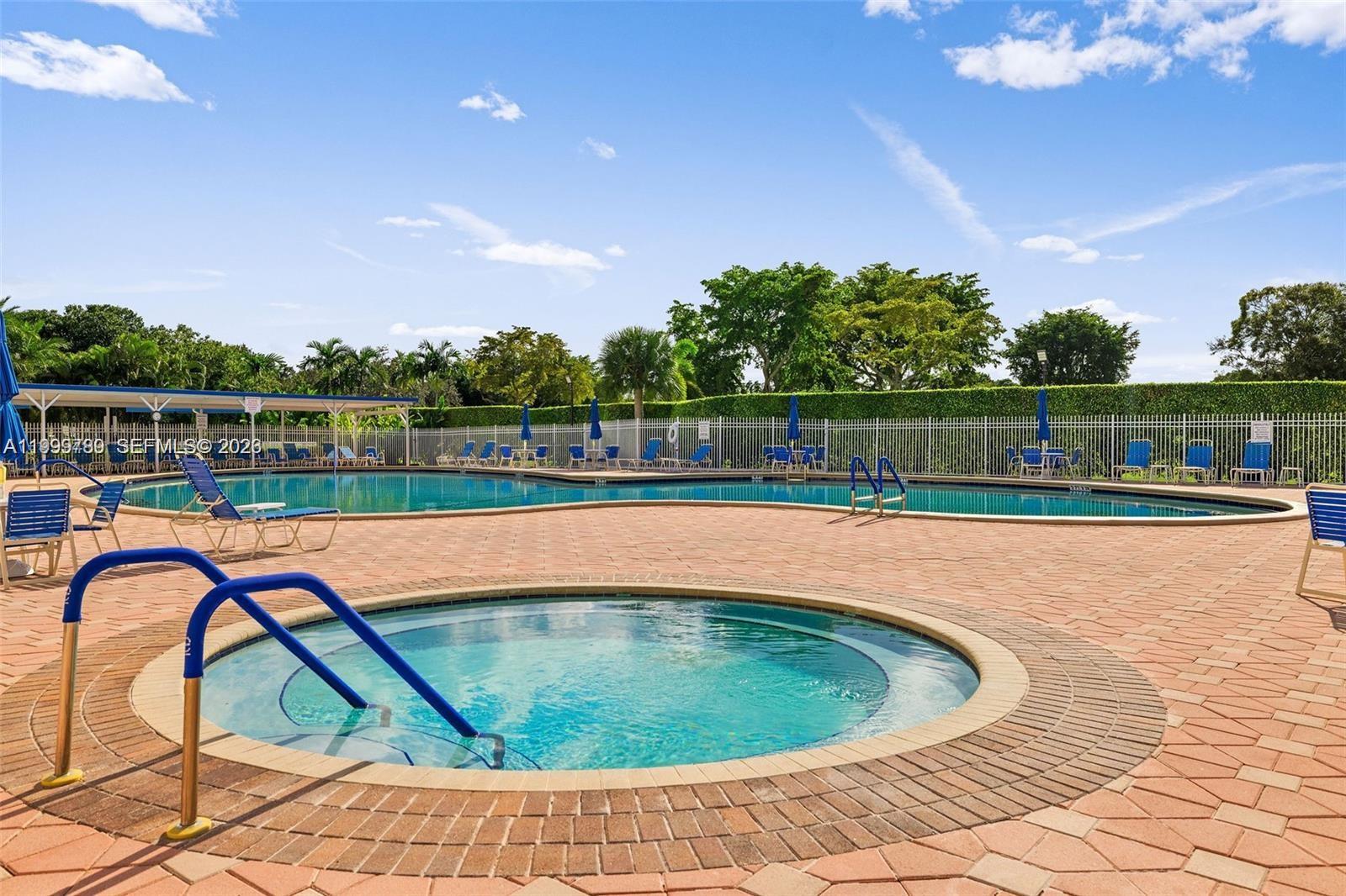 LAUDERDALE WEST SEC 4 - Residential