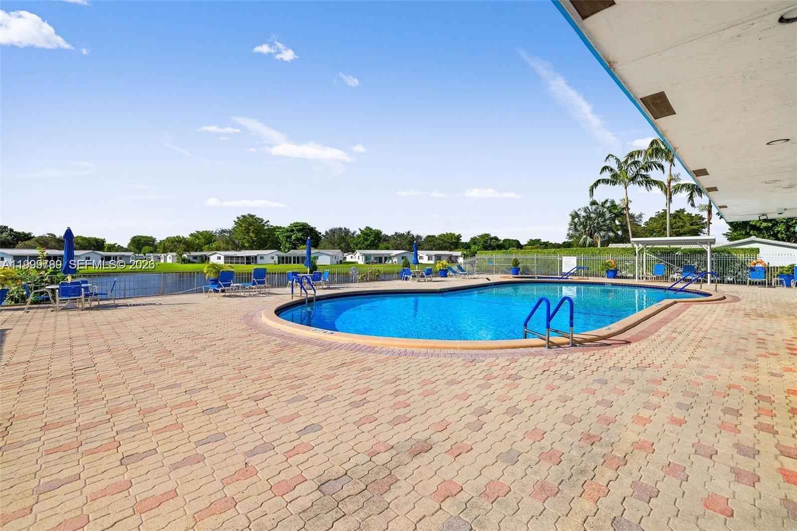 LAUDERDALE WEST SEC 4 - Residential